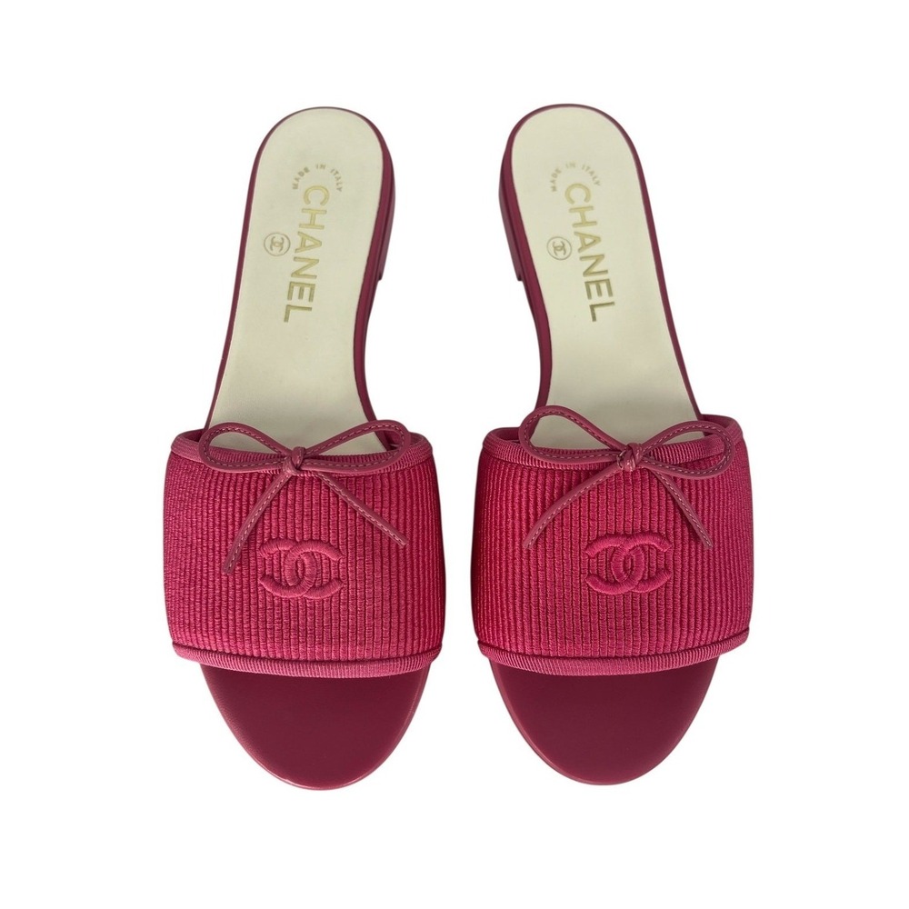 Chanel 24P‎ Pink CC Bow Slide Sandals Size 37